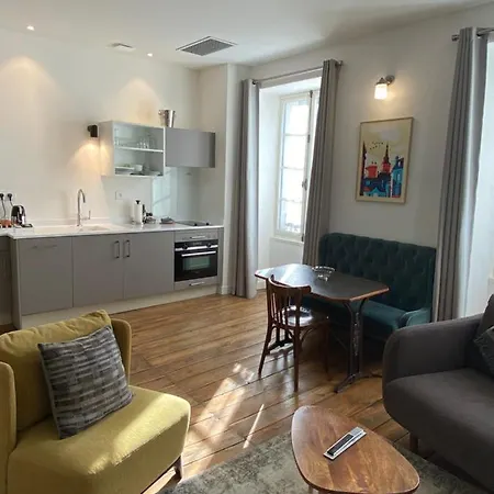 - Hyper Centre - Cote Plateau - 3 Etoiles Certifiees- Hotel apartamentowy Angoulême