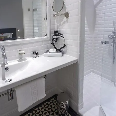 - Hyper Centre - Cote Plateau - 3 Etoiles Certifiees- Hotel apartamentowy