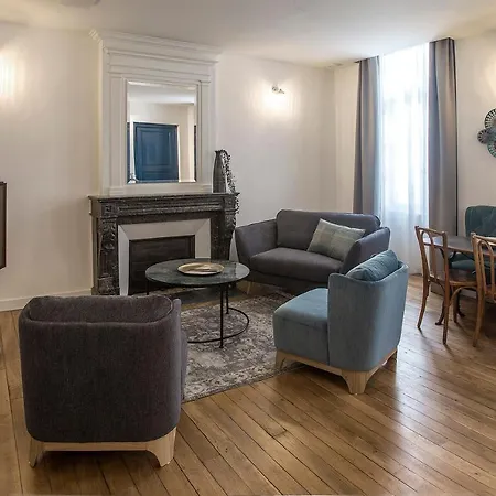 - Hyper Centre - Cote Plateau - 3 Etoiles Certifiees- Angoulême