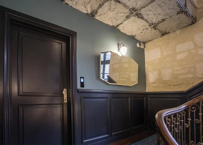 - Hyper Centre - Côté Plateau - 3 étoiles Certifiées- 3* Angoulême